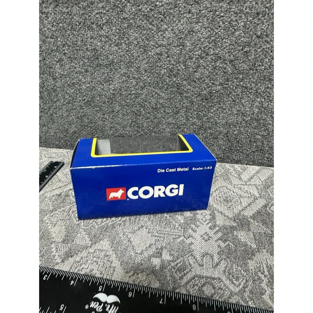Corgi Audi A4 Touring Race Car Die Cast 1:43 Scale 2003 20+ Y/O SEALED NEW